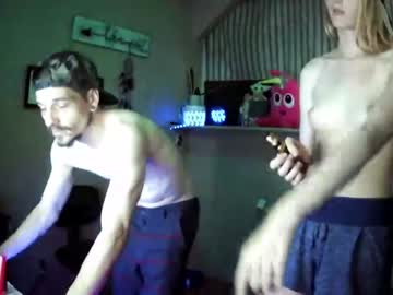 couple Nude Live Cams with stonerwithnoface