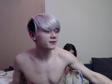 couple Nude Live Cams with oliver_multishot
