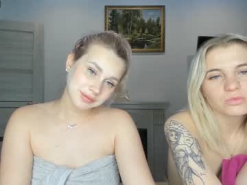 girl Nude Live Cams with angel_or_demon6