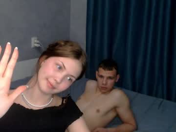 couple Nude Live Cams with luckysex_