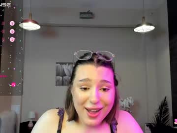 girl Nude Live Cams with kylieeangel