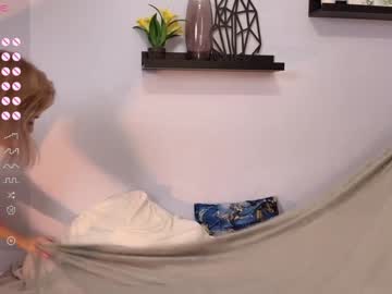 couple Nude Live Cams with tonya__smith