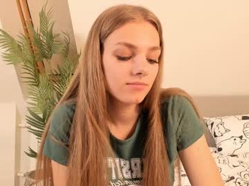 girl Nude Live Cams with odelindabracher