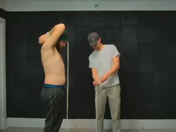 couple Nude Live Cams with caseyandfriends