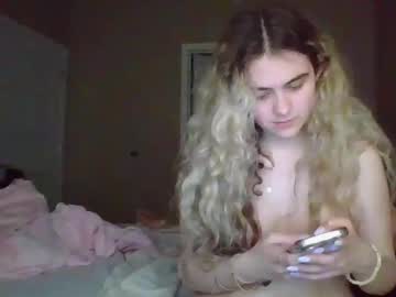 couple Nude Live Cams with roseoca