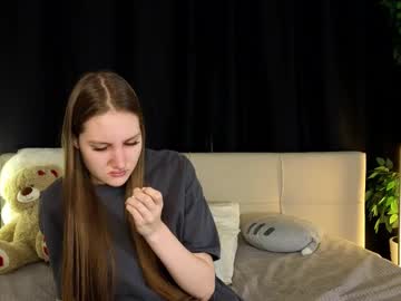girl Nude Live Cams with enchanting_ella