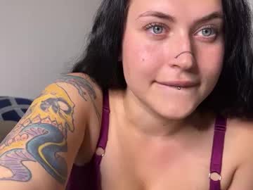 girl Nude Live Cams with blueeyedbabyg