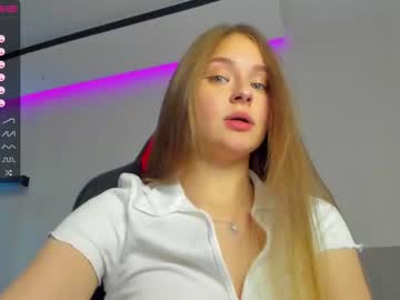 girl Nude Live Cams with cate_cate_x