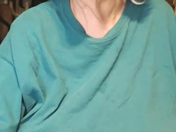 girl Nude Live Cams with cat9paw