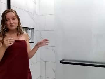 couple Nude Live Cams with mistie_hightops