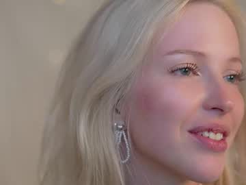 couple Nude Live Cams with sparks__daisy