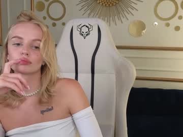 girl Nude Live Cams with alina_054_