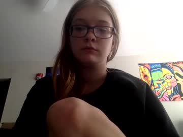 girl Nude Live Cams with blondiebae1