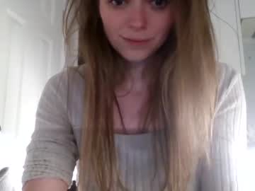 girl Nude Live Cams with pixiehole4u