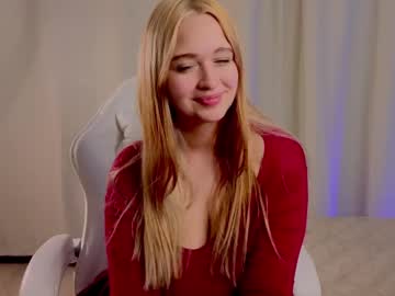 girl Nude Live Cams with lola_piano
