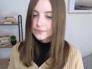 girl Nude Live Cams with julie_wilson_