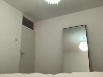 girl Nude Live Cams with seraveraxo