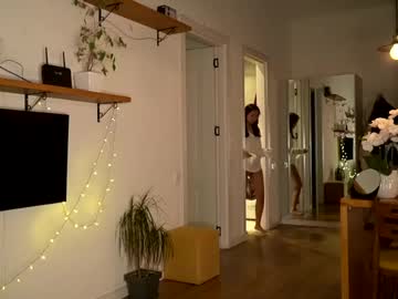 girl Nude Live Cams with juliastapes