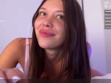 girl Nude Live Cams with evelineritz