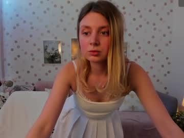 girl Nude Live Cams with lexi_mills