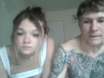 couple Nude Live Cams with dotfdemon